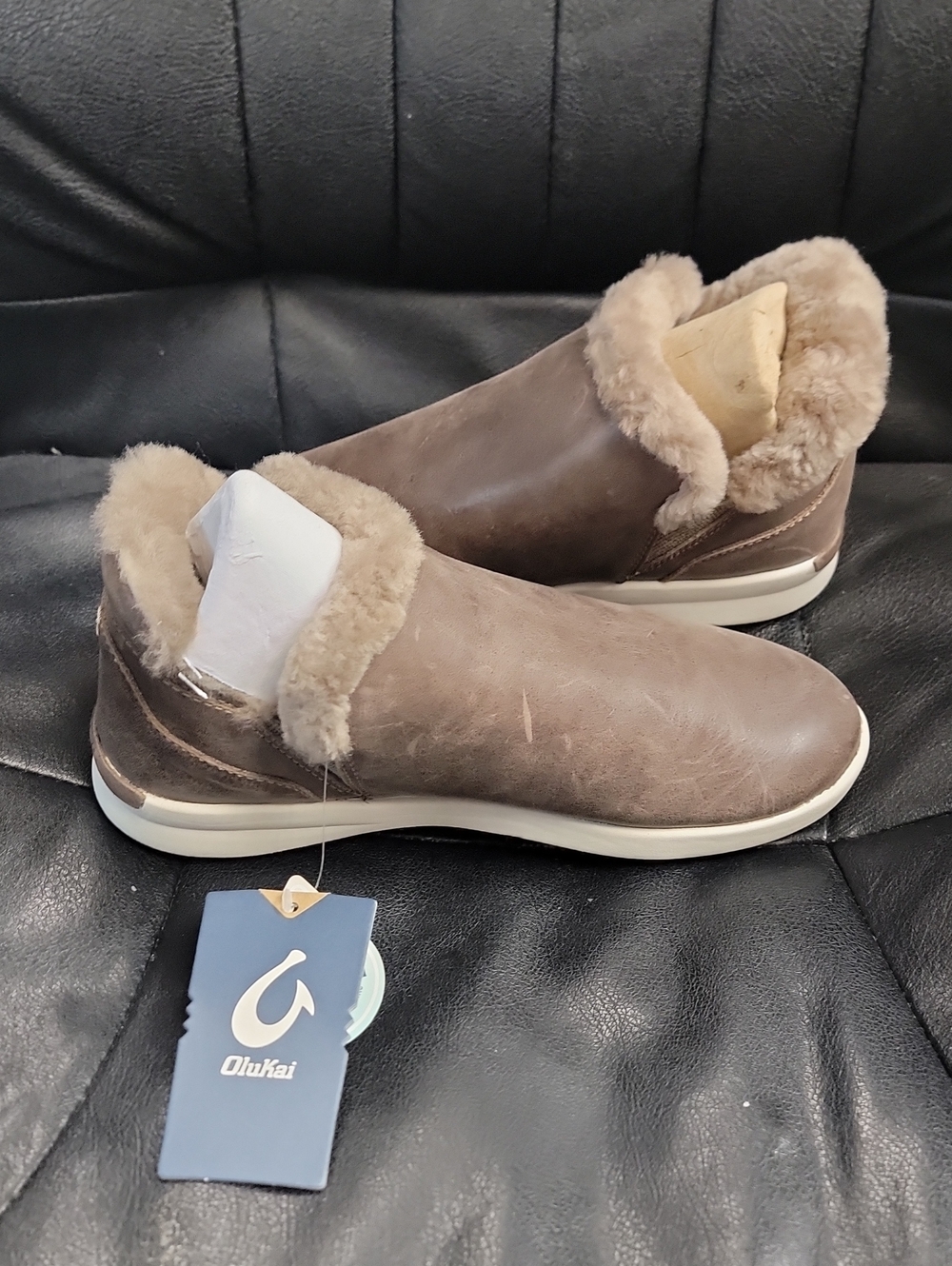 OluKai Women's Brown Leather Shearling-Lined Slip-On Slippers
